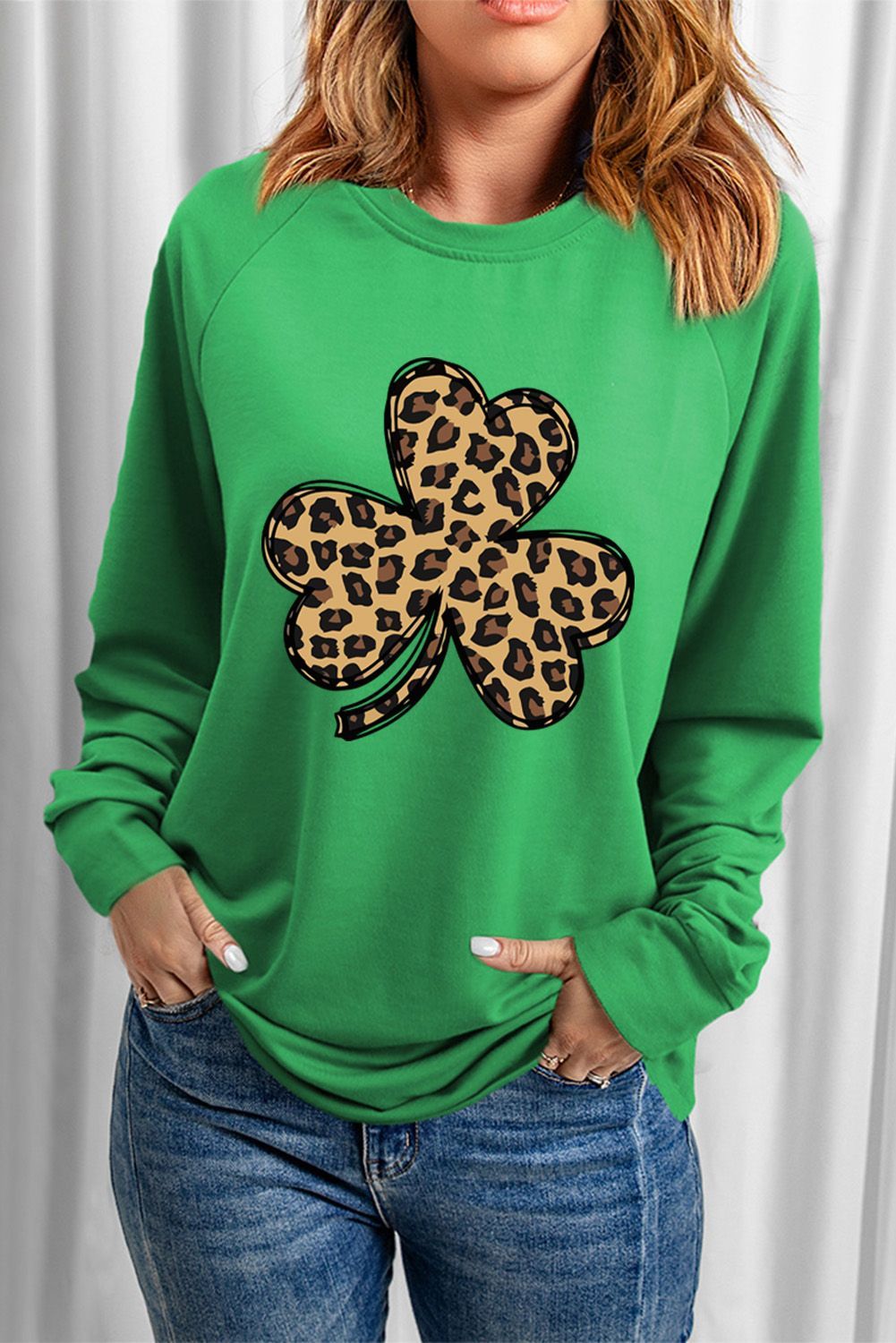 St. Patrick's Day Leopard Clover Graphic Round Neck Shift Sweatshirt | Evaless