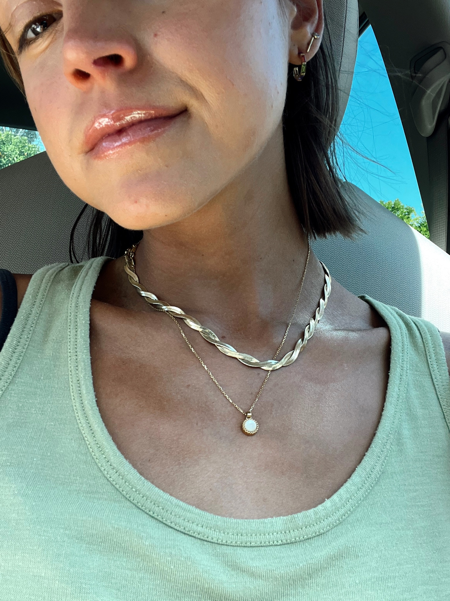 Lip and jewelry for spring and summer

#LTKunder100 #LTKbeauty #LTKunder50