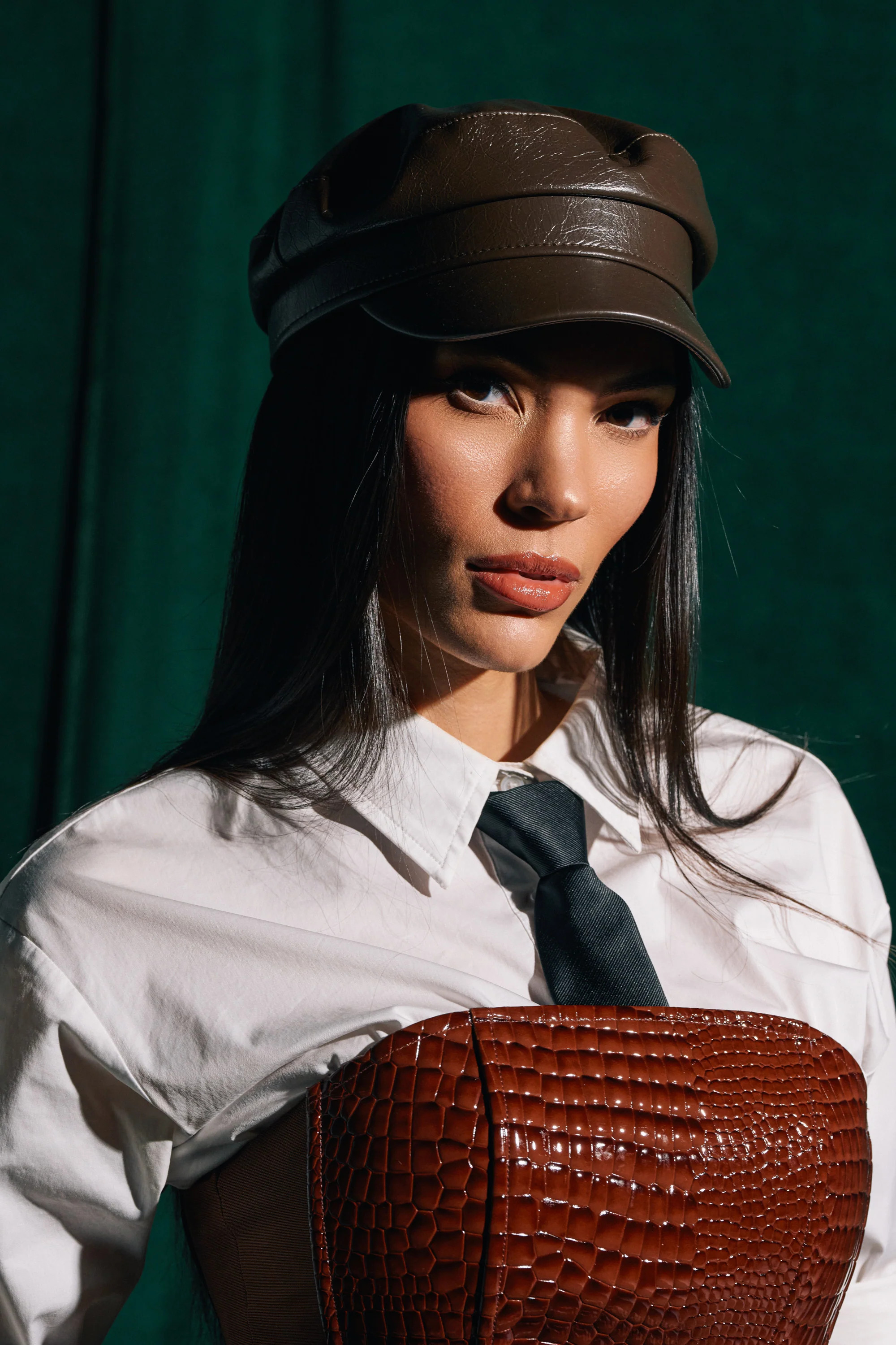 LIKE BUTTER PU BRIM HAT | AKIRA