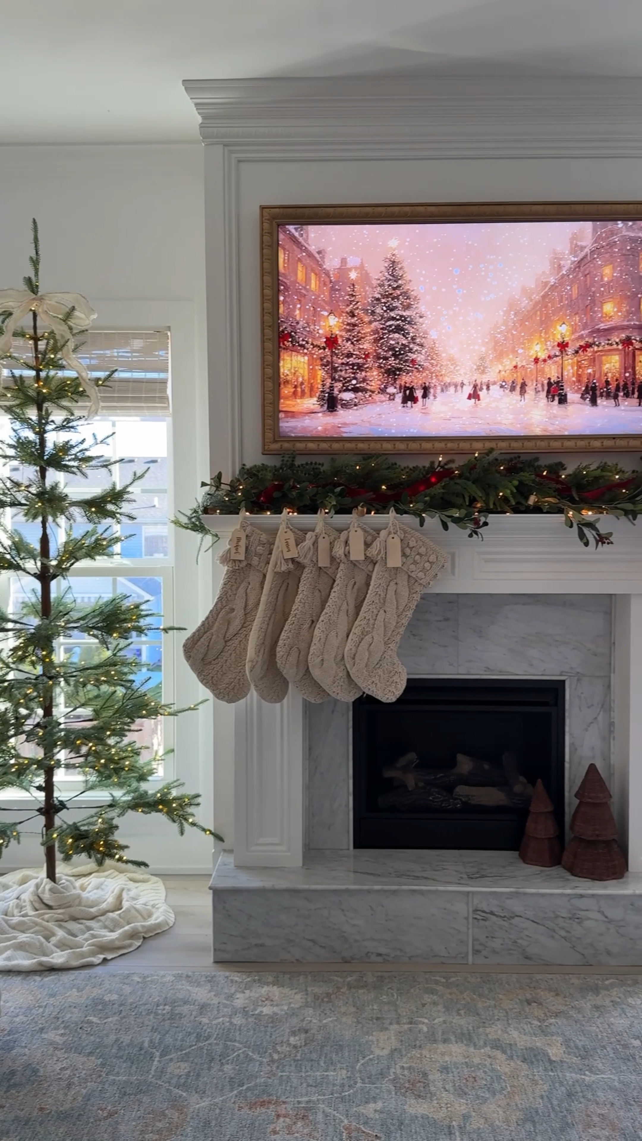 Christmas decor so far ✨

Most of my trees and decorations have been collected over the years, but some of it is still in stock! Sharing everything I can!



#LTKStyleTip #LTKHoliday #LTKHome