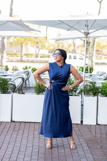 This navy keyhole dress is perfect for your next spring wedding or event!🤍

Navy dress. Wedding guest dress. Event dress. Maxi dress. Spring dresses.

#LTKparties #LTKSeasonal #LTKstyletip