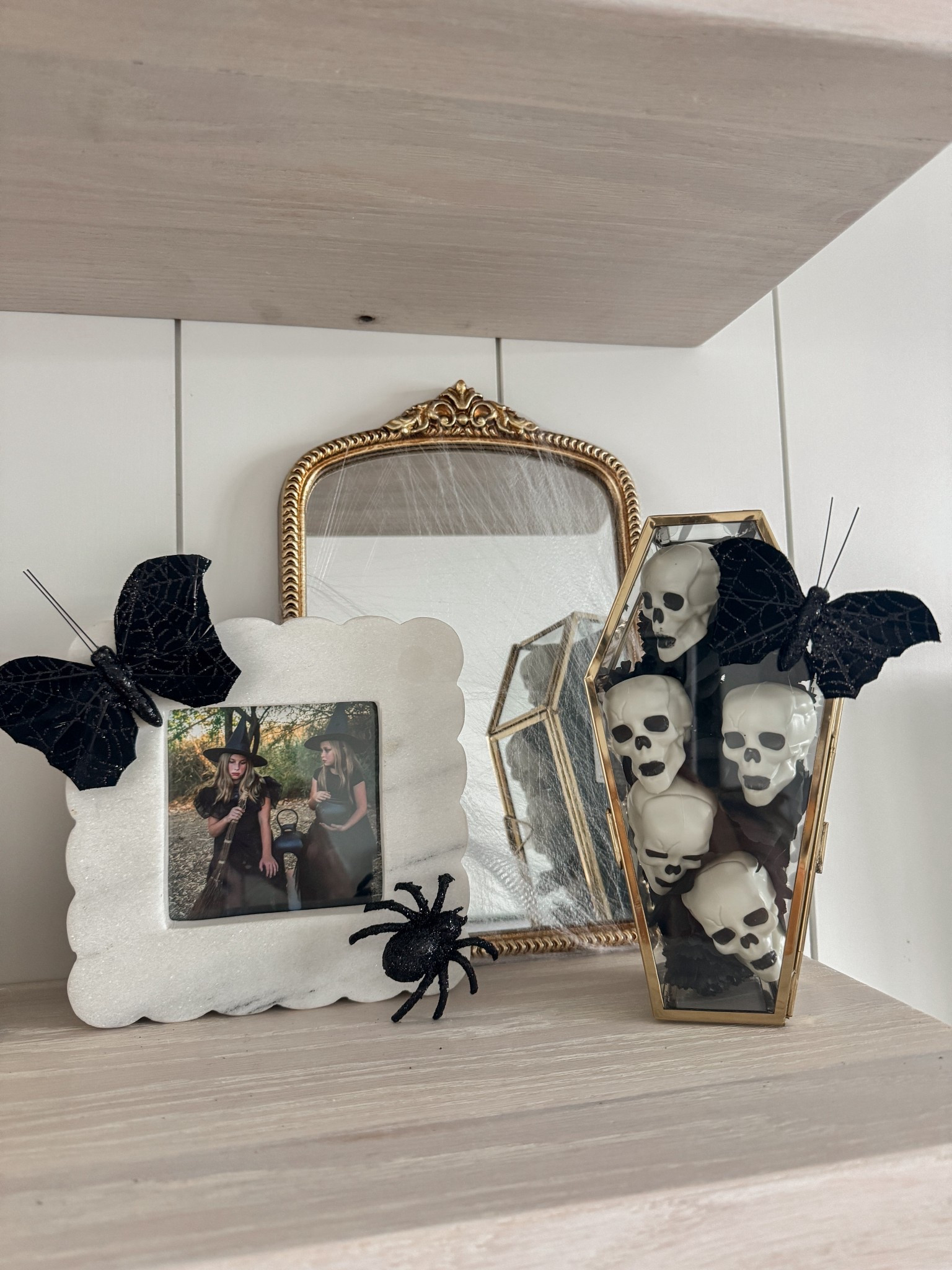 Halloween shelf decor ideas 

#LTKSeasonal #LTKHalloween #LTKHome
