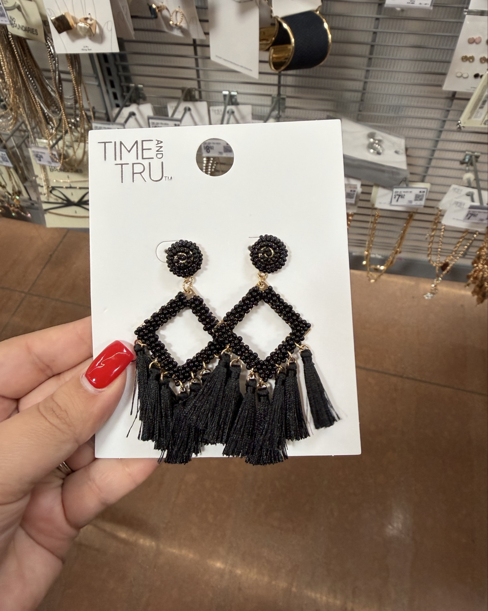 These earrings from Walmart are so cute! 

#LTKFindsUnder50 #LTKGiftGuide #LTKSaleAlert