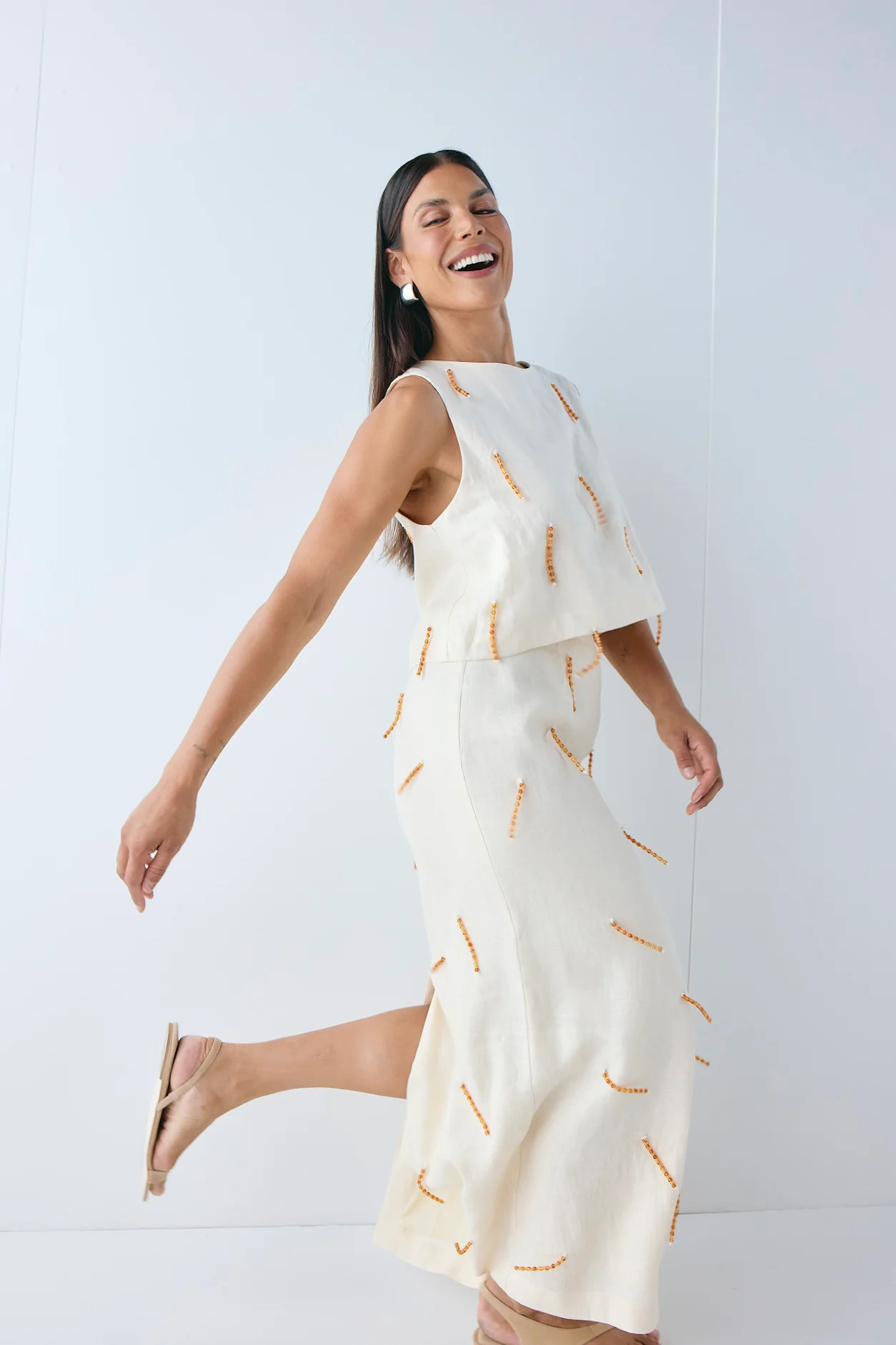 Devyn Linen Midi Skirt Cream | VRG Grl