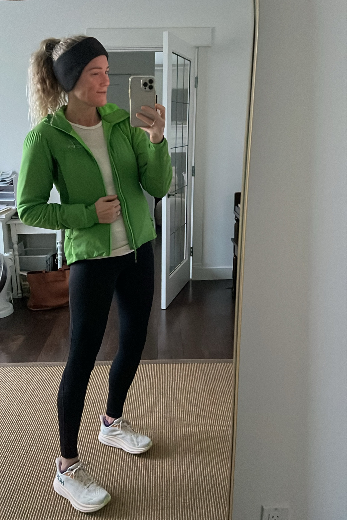 Winter running gear that keeps me warm and dry!!

#LTKfitness #LTKwinter #LTKcanada