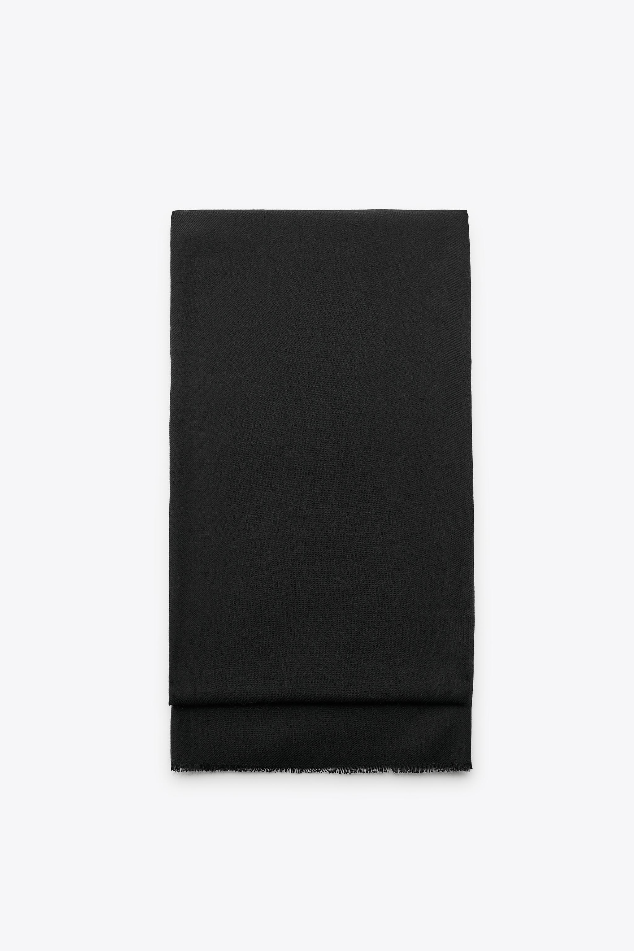 SOLID SOFT SCARF | Zara US