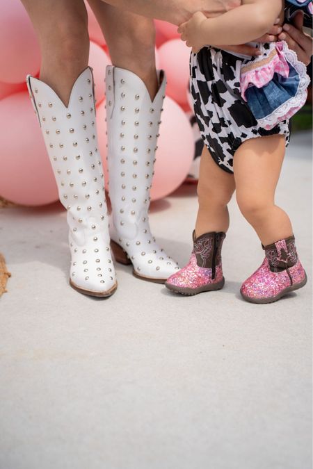 These boots were made for walkin’ 🤠 My studded #broadwaybunny cowboy boots are from @dingo1968 - they were just perfect for Brielle’s First Rodeo party!! (Also comes in black 🖤) 👢 And how cute are Brielle’s little boots?! 😍 Linked it all in the @shopltk app ✨