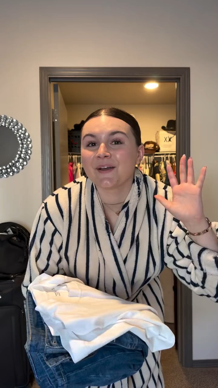 Save for when you want to wear jeans and a tee!

Welcome to Basic not Boring, the styling series where we take our favorite basics and piece them together in a way that is fun and a little bit funky. If you’re tired of your current style or don’t even know where to begin, this series is here to help!

Comment BASIC to get the outfit right to your inbox 🤭

#basicnotboring #basics #wardrobebasics #howtostylevideo #everydayoutfitinspo