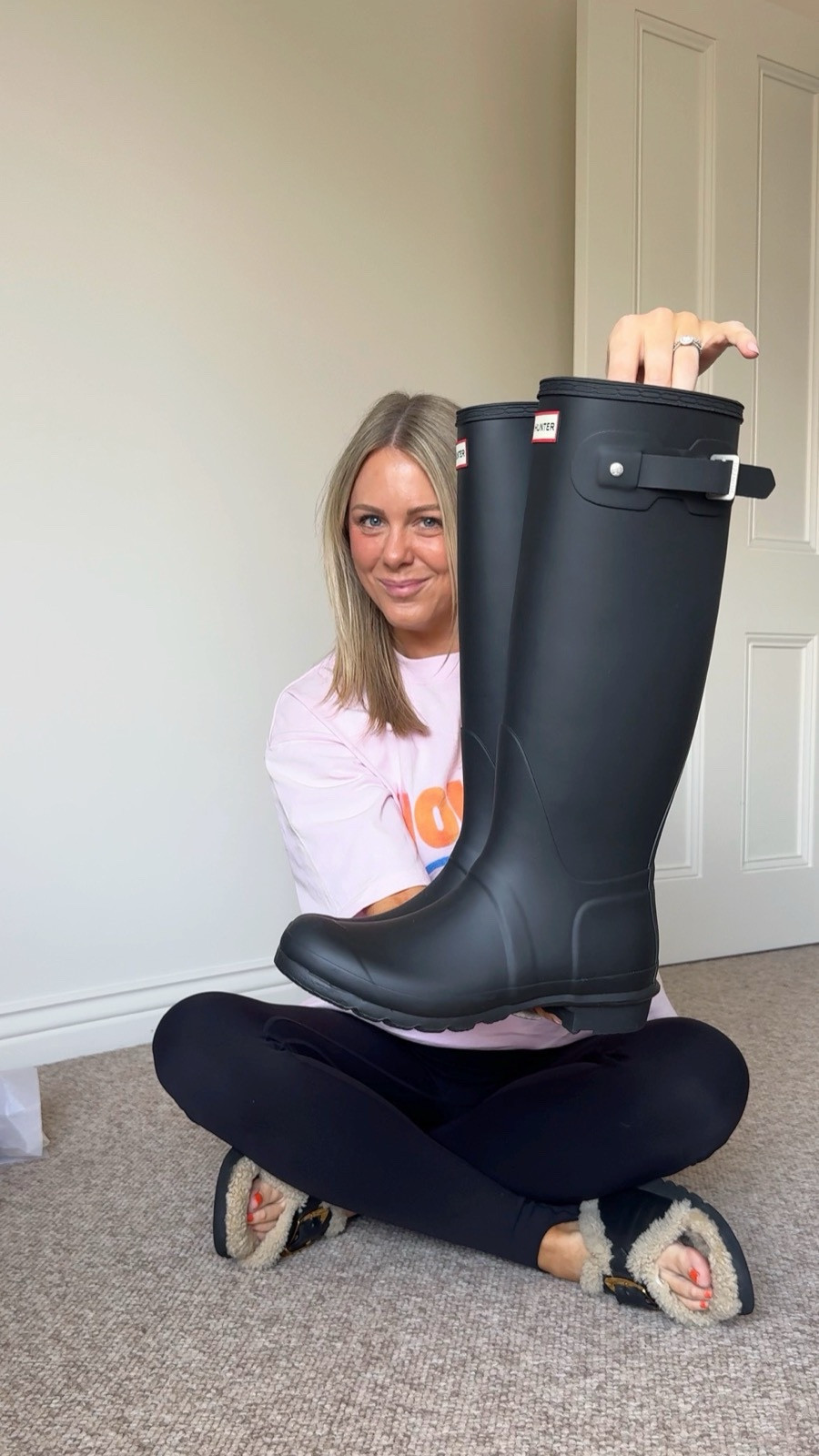 Unbox some fabulous new arrivals with me. Let me know if you have any questions about sizing! X

#LTKaustralia #LTKstyletip #LTKautumn