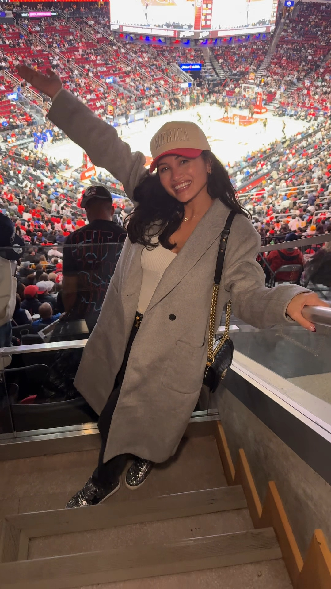 Rockets game and Whataburger suite for Jayden’s bday!💛