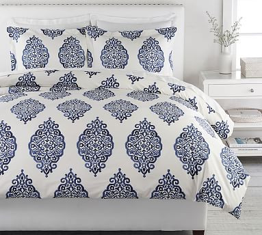 Asher Medallion Organic Percale Duvet Cover | Pottery Barn (US)