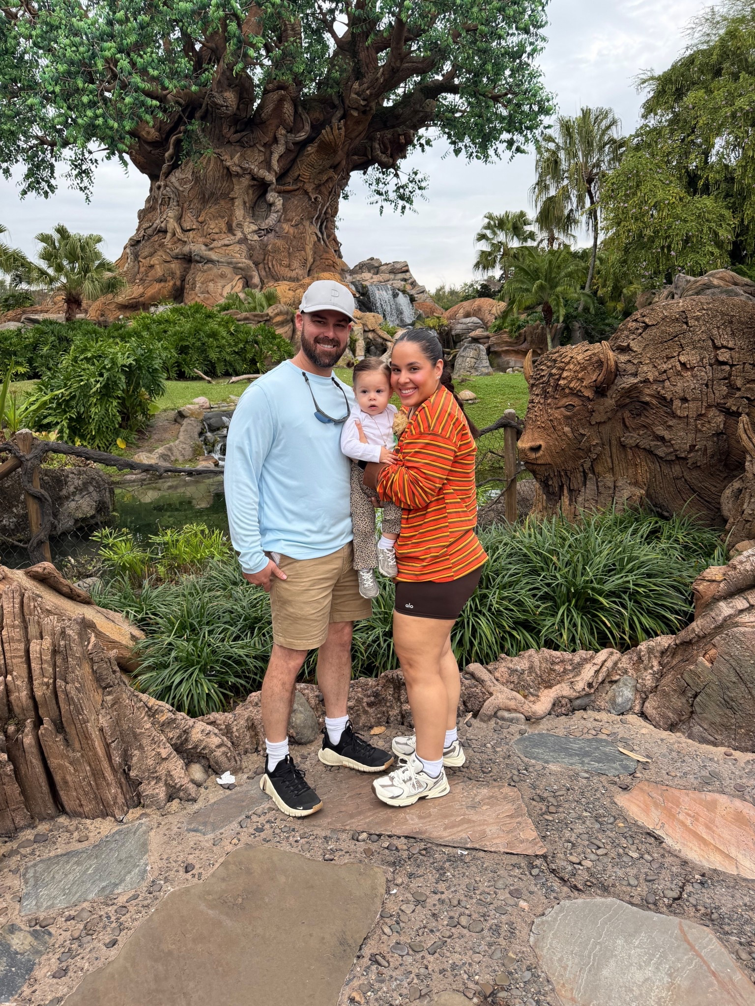 Disney day 4 outfit! 

#LTKootd #LTKMidsize #LTKmomlife