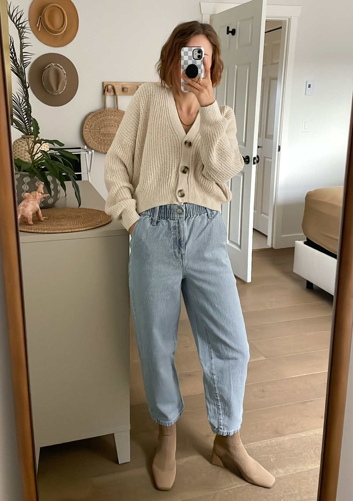 comfy OOTD, and yes that includes the jeans AND booties. THERESE20 saves you $$$ off my shoes! 👢 

#LTKunder100 #LTKCyberweek #LTKHoliday