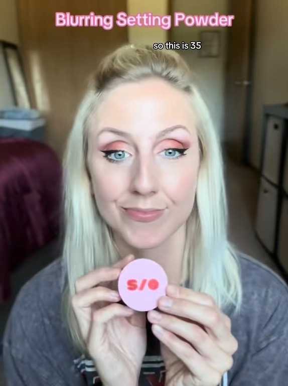 The best blurring setting powder #onesize #beautyproducts 

#LTKBeauty #LTKGiftGuide #LTKSaleAlert