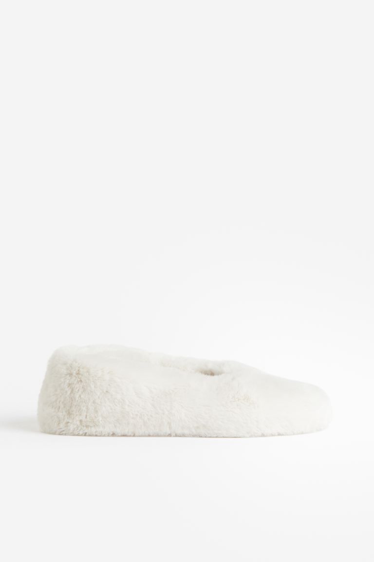 Soft Indoor Slippers | H&M (US + CA)