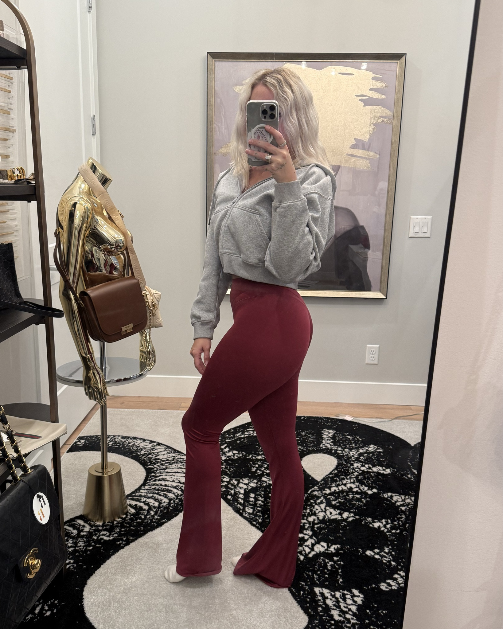 order #1 of #Paragon has arrived 😍 Use code “MIA10” for an additional 10% off!

• Reluna Icon Sculptseam® Plus Flare 34" Thirst Trap / Sculptseam Plus Size Small

• RecStretch Original Sculptseam® Plus Legging / Blueprint Size Medium

#LTKActive #LTKfitnessgoals #LTKootd