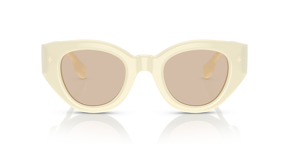 Burberry | Sunglass Hut (US)