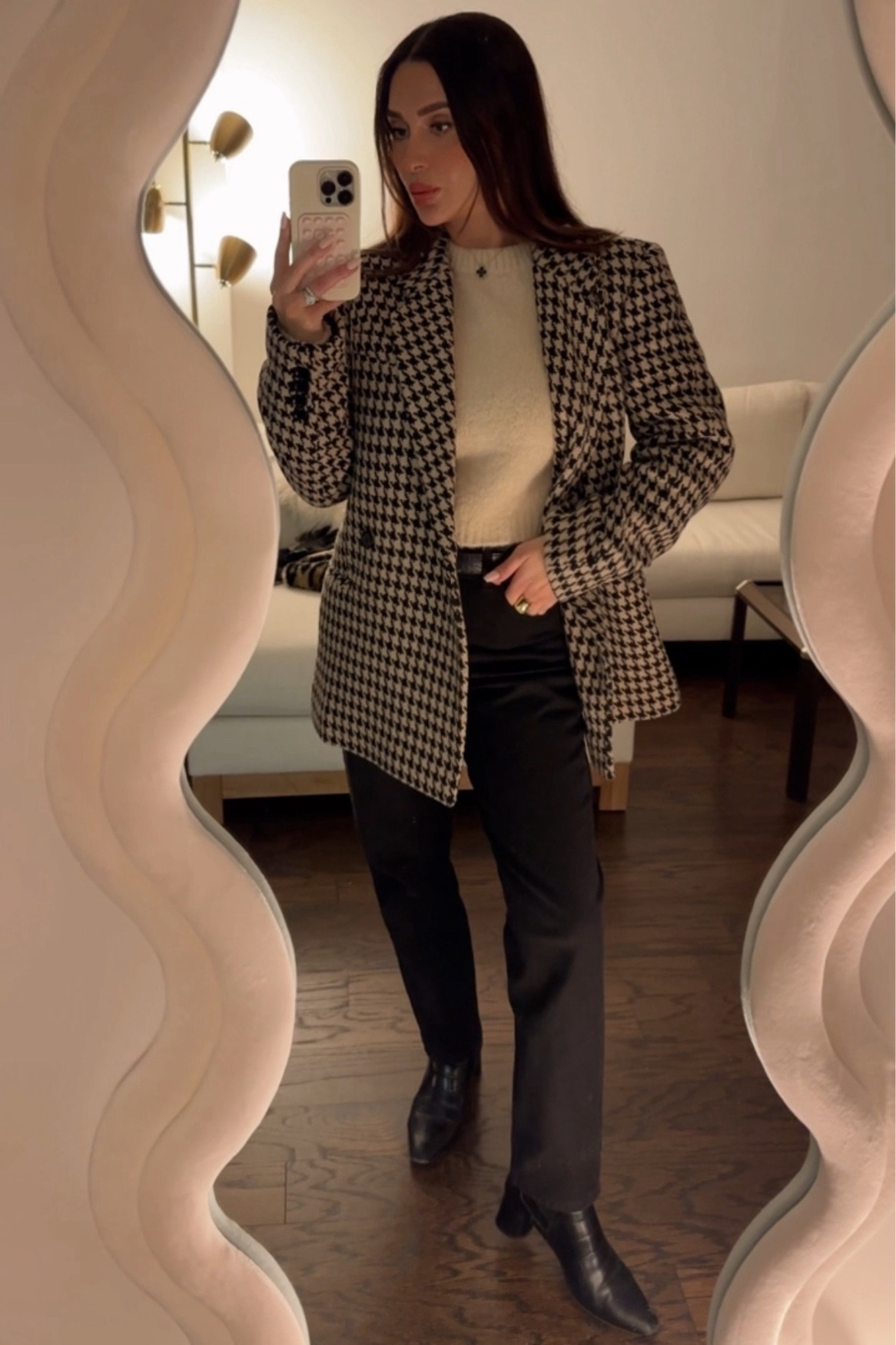 Casual date night fit 🖤

#LTKstyletip #LTKfindsunder50