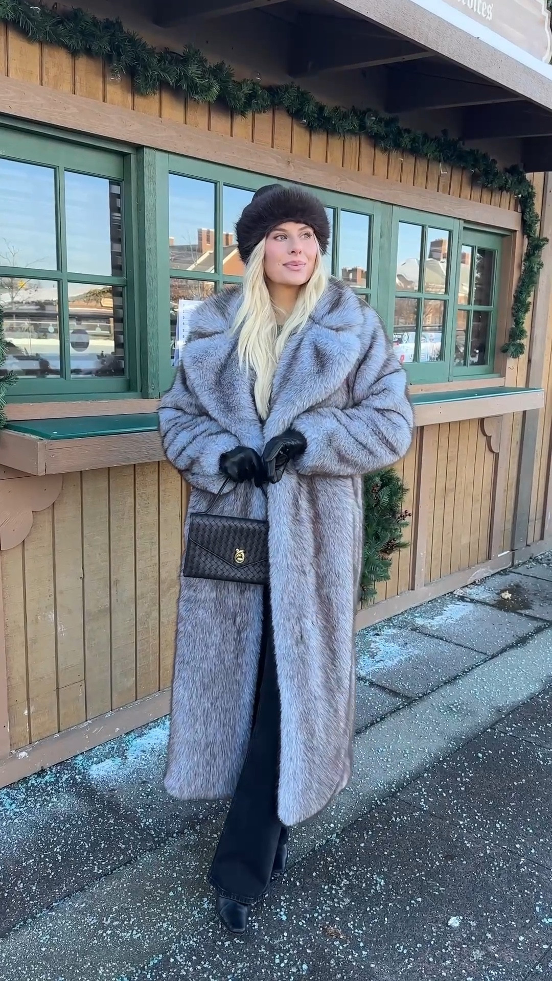 Wearing a 27 long in jeans (sized up for pregnancy), linking similar faux fur coats, boots are true to size.
#kathleenpost

Holiday outfit, winter outfit, apres chic, winter chic, aspen



#LTKSeasonal #LTKHoliday #LTKootd
