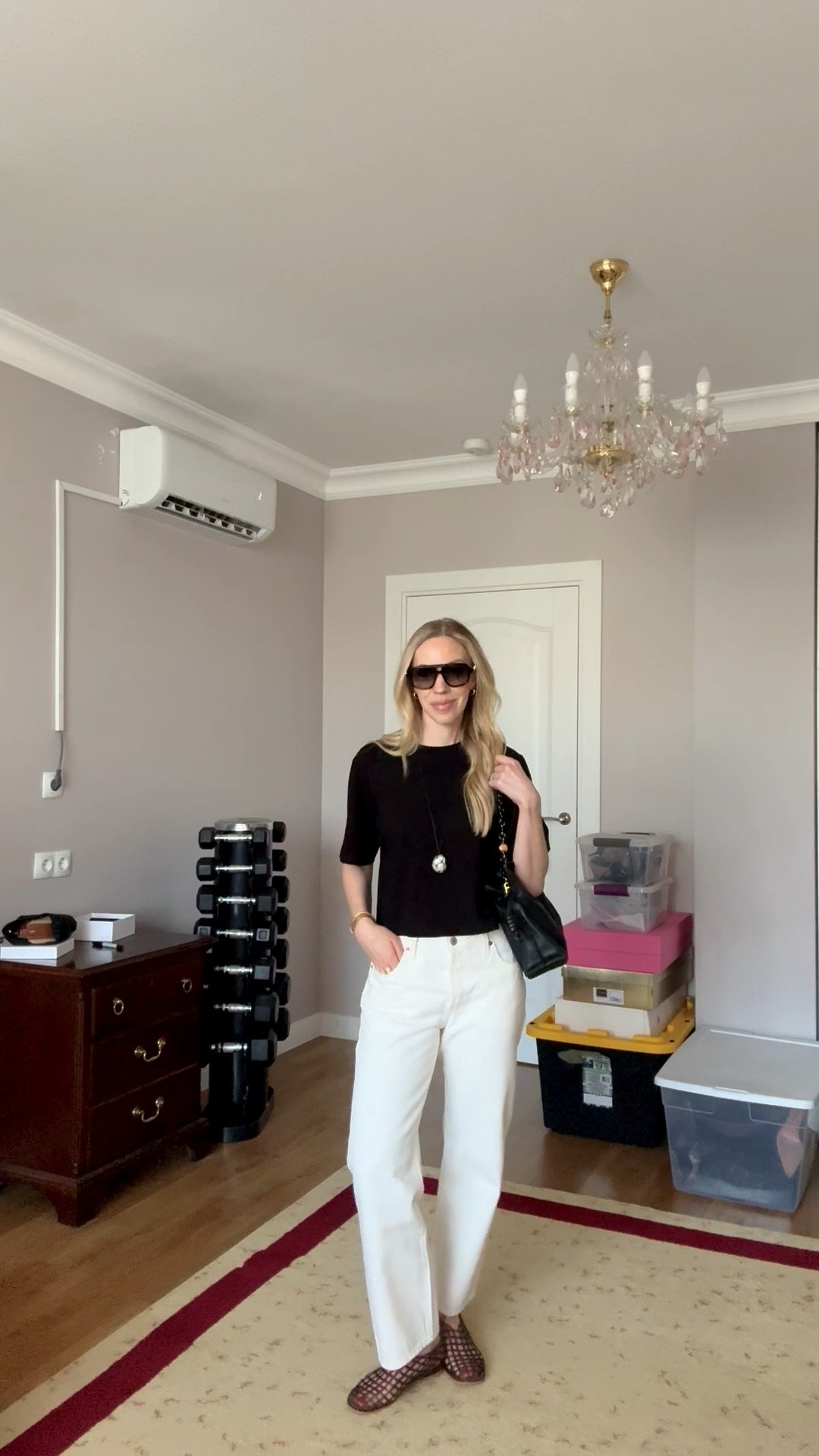 Casual summer outfit with cropped tee, shell pendant necklace, @levi white baggy jeans, jelly shoes

#LTKSeasonal #LTKootd #LTKOver40