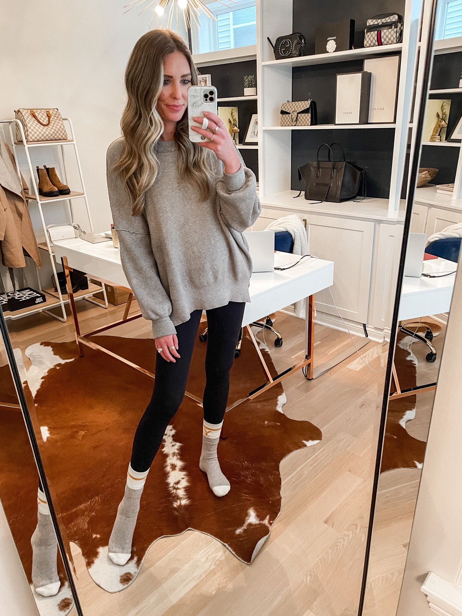 Amazon fashion / oversized sweater / 

Sized up to a medium in the sweater. Small in the leggings 


#LTKunder100 #LTKunder50 #LTKstyletip