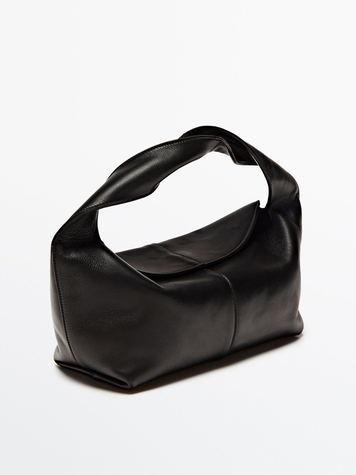 Nappa leather croissant bag | Massimo Dutti (US)
