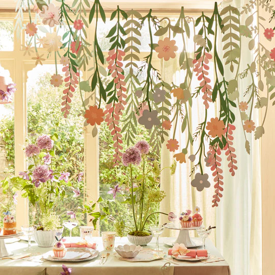 Flower Garland | Meri Meri