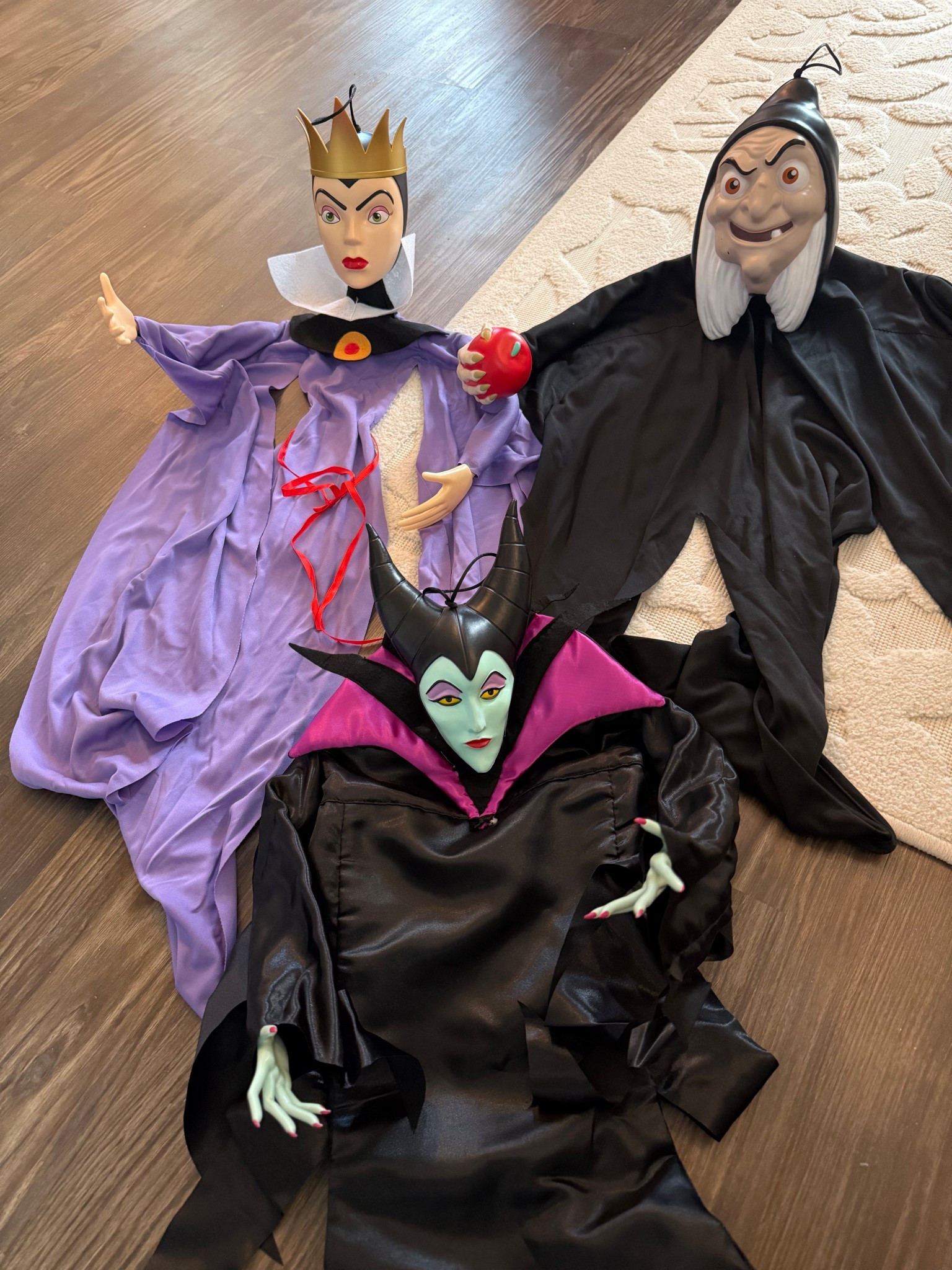 These are sold out online, but they still had these Disney Villains at our local Walmart! They are poseable and just so fun! 

#LTKFindsUnder50 #LTKHome #LTKSeasonal
