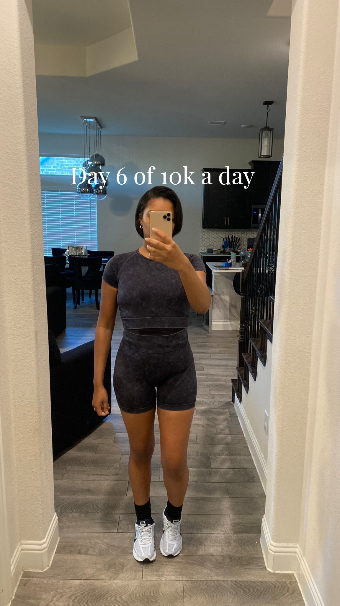 Daily movement!! 10k steps a day 

Fitness goals 
Activewear 
At home gym 

#LTKActive #LTKfitnessgoals #LTKdayinmylife