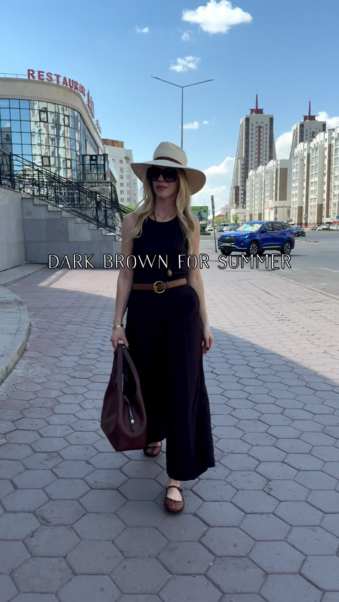 Dark brown for summer 🤎 

My tank, linen blend pants and jellies are all under $35 - and my Le Tanneur bag is 20% off!

#LTKSaleAlert #LTKSeasonal #LTKOver40