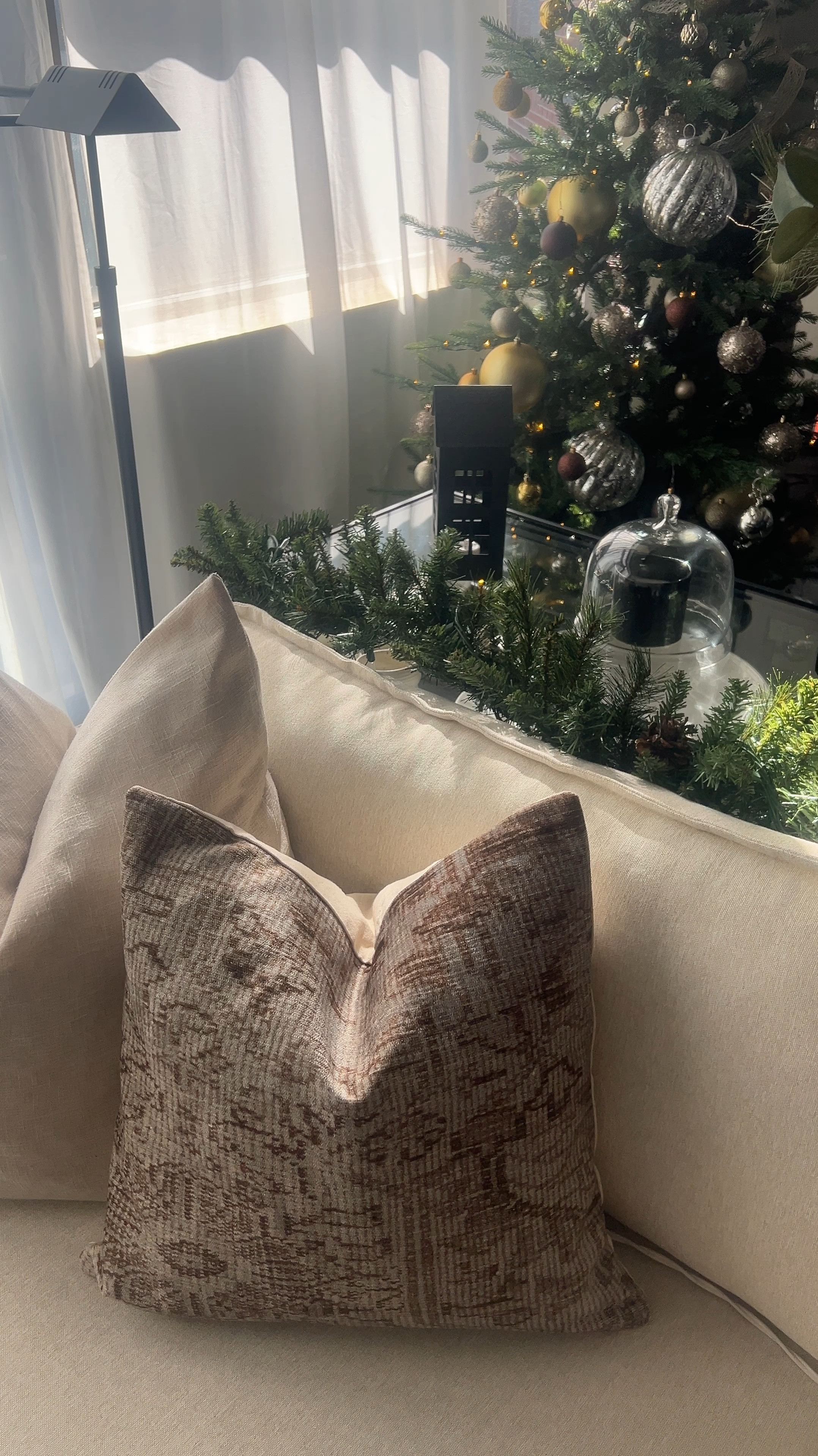 Holidays are here! This is the first year I’m finally settled in my loft and I am so excited to decorate for Christmas with lots of natural interior decor and colors!
Christmas decor | holiday decor | neutral interior | neutral interior design | neutral Christmas decor | natural Christmas decor 

#LTKGiftGuide #LTKHoliday #LTKSeasonal