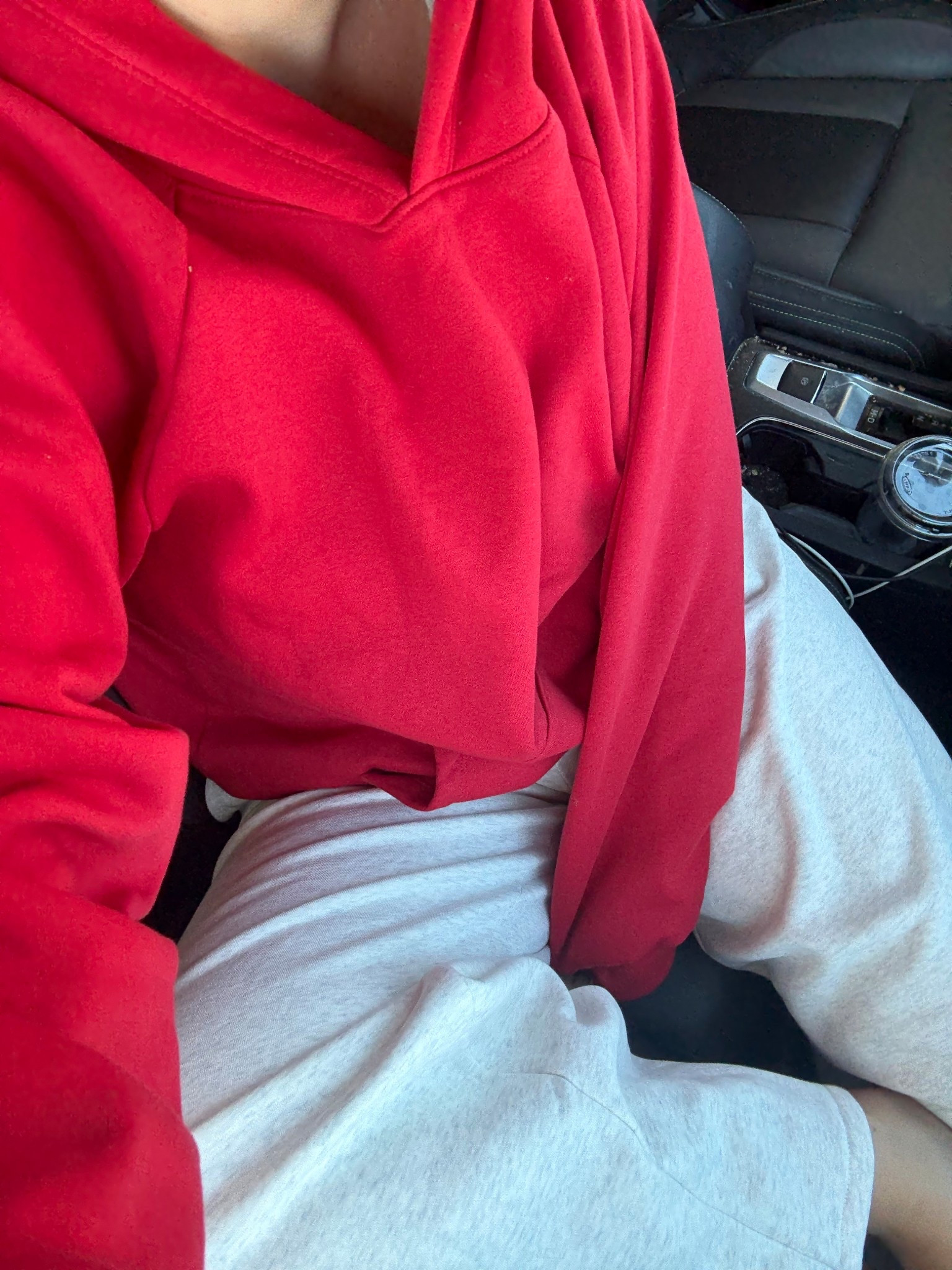 literally so comfy omg❣️ wearing xl in sweatshirt & lg in bottoms! 

#LTKMidsize #LTKBeauty #LTKFamily