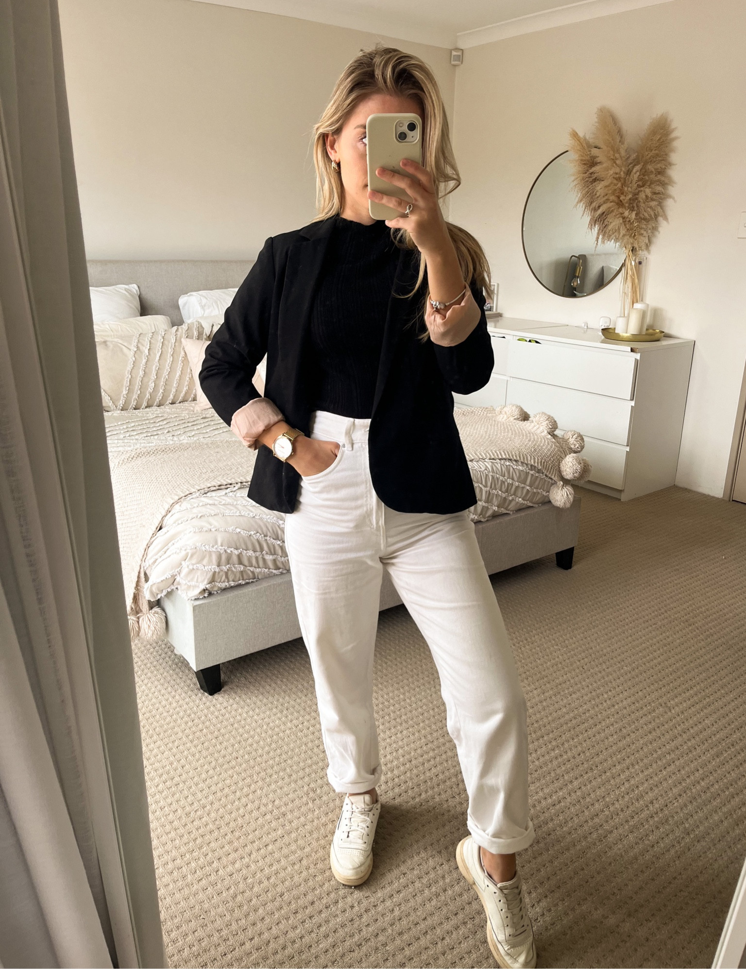 Blazer - im wearing the petite size but ive also tagged the regular

#LTKfit #LTKstyletip