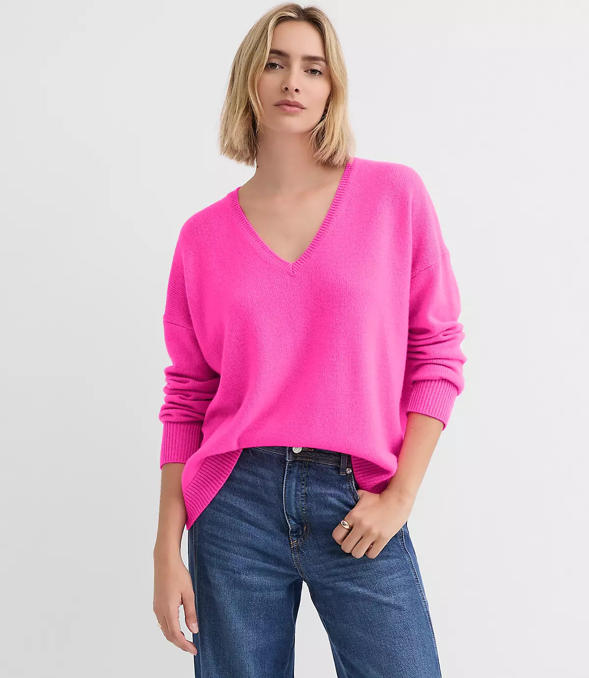 Relaxed V-Neck Cashmere Sweater | LOFT