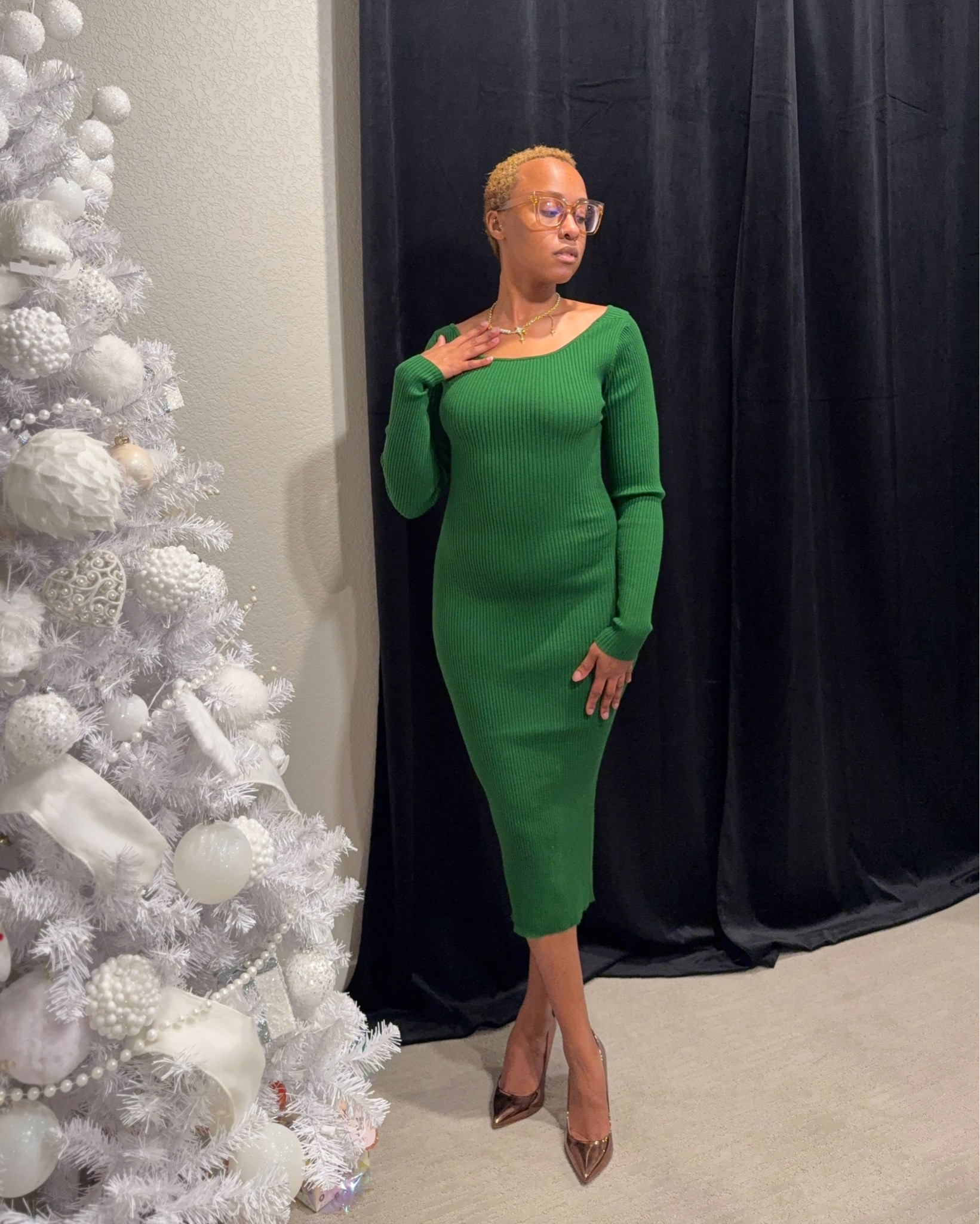 ✨Holiday Outfit✨



#LTKGiftGuide #LTKSeasonal #LTKHoliday