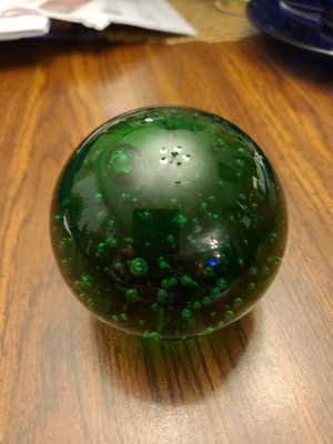 3.5" Round Hand Blown Controlled Bubbles Emerald Green Art Glass Paperweight Vtg | eBay US
