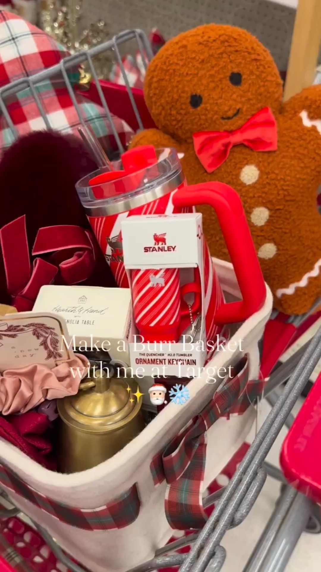Comment “BURR BASKET” for links! ❤️🎀 

Make a burr basket with me at Target with the cutest finds like the holiday mugs and prettiest bow slippers! 🎀 The $10 baskets are back and they are even cuter this year with the plaid bow! 🎀✨ Tell me below who are you gifting this to! 

#burrbasket #giftideasforher #christmasgiftideas #targetchristmas #targetholiday