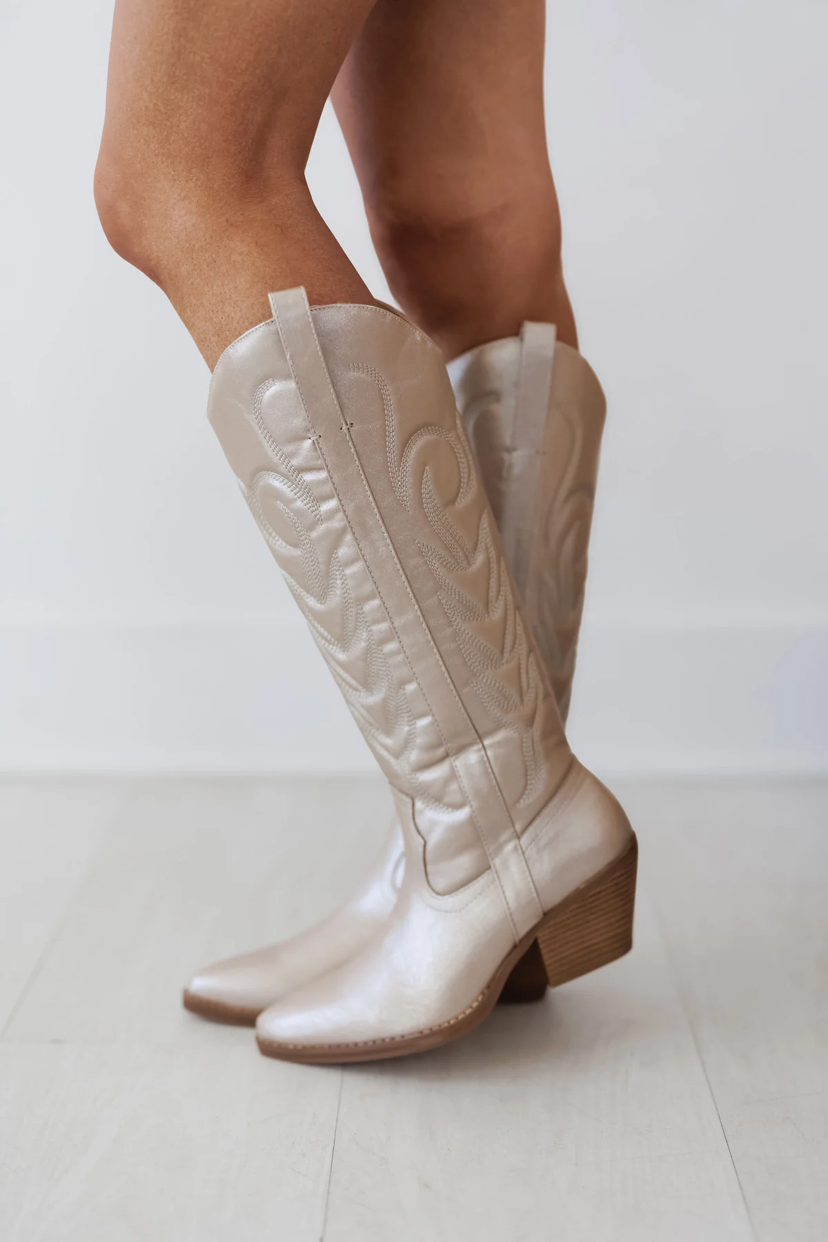 Matisse: Dixie Boot - Platino | Landry Kate