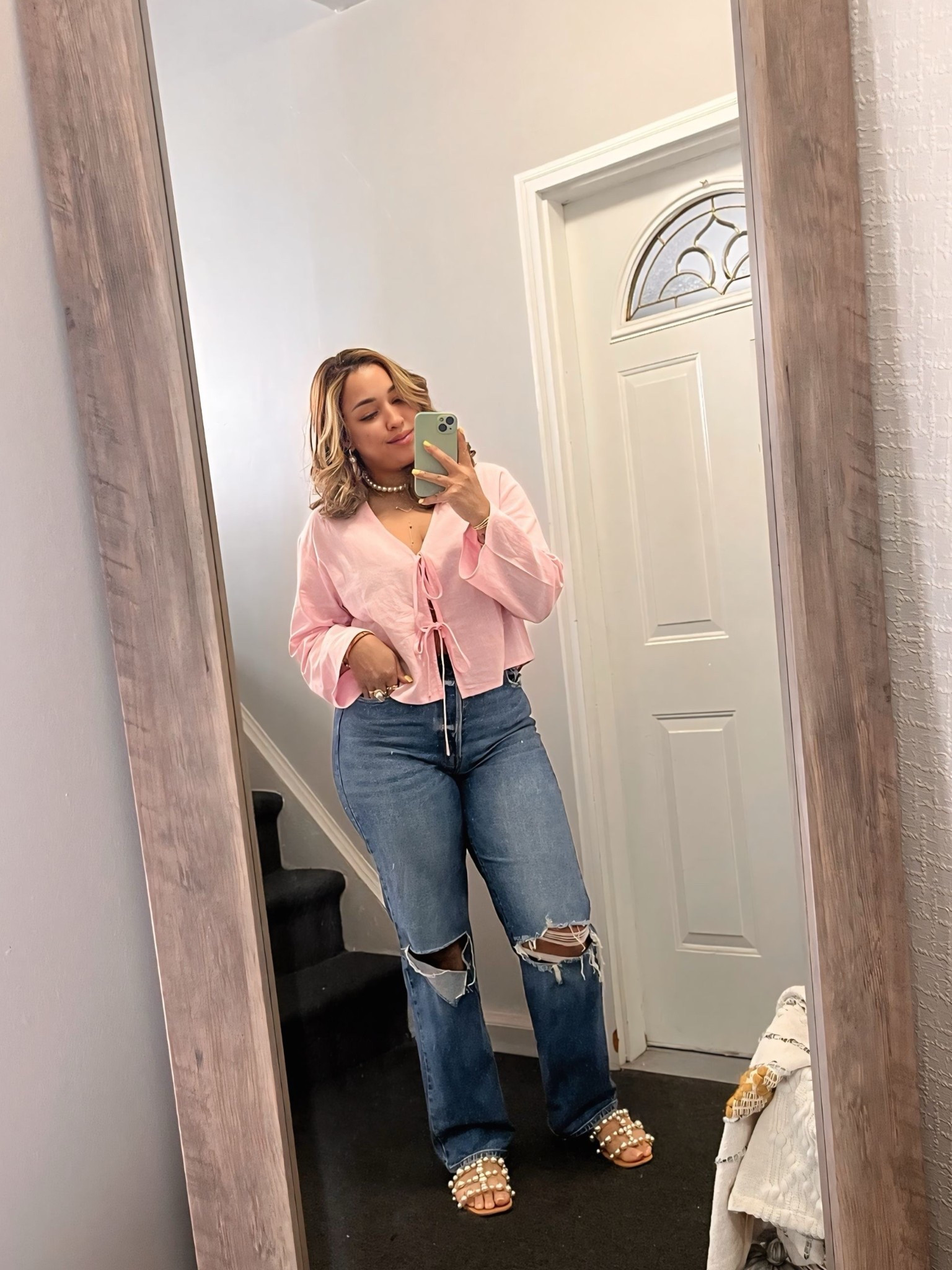 El rosa pastel se apoderó de mi closet esta temporada 💗 Esta blusita hermosa de @temu @shoptemu es la opción perfecta para primavera/verano: fresca, femenina y con un fit súper cómodo ✨
Usa mi código [acs539105] para un descuentito extra
🔗 Encuentra el link directo en mi bio o historias 💕

#TemuPartner #TemuFinds #TemuStyle #SpringVibes #SummerLook #OOTD #EstiloConTemu #ColaboraciónTemu #AffordableFashion #LookPrimaveral #PinkTop


#LTKOver40 #LTKBeauty #LTKStyleTip