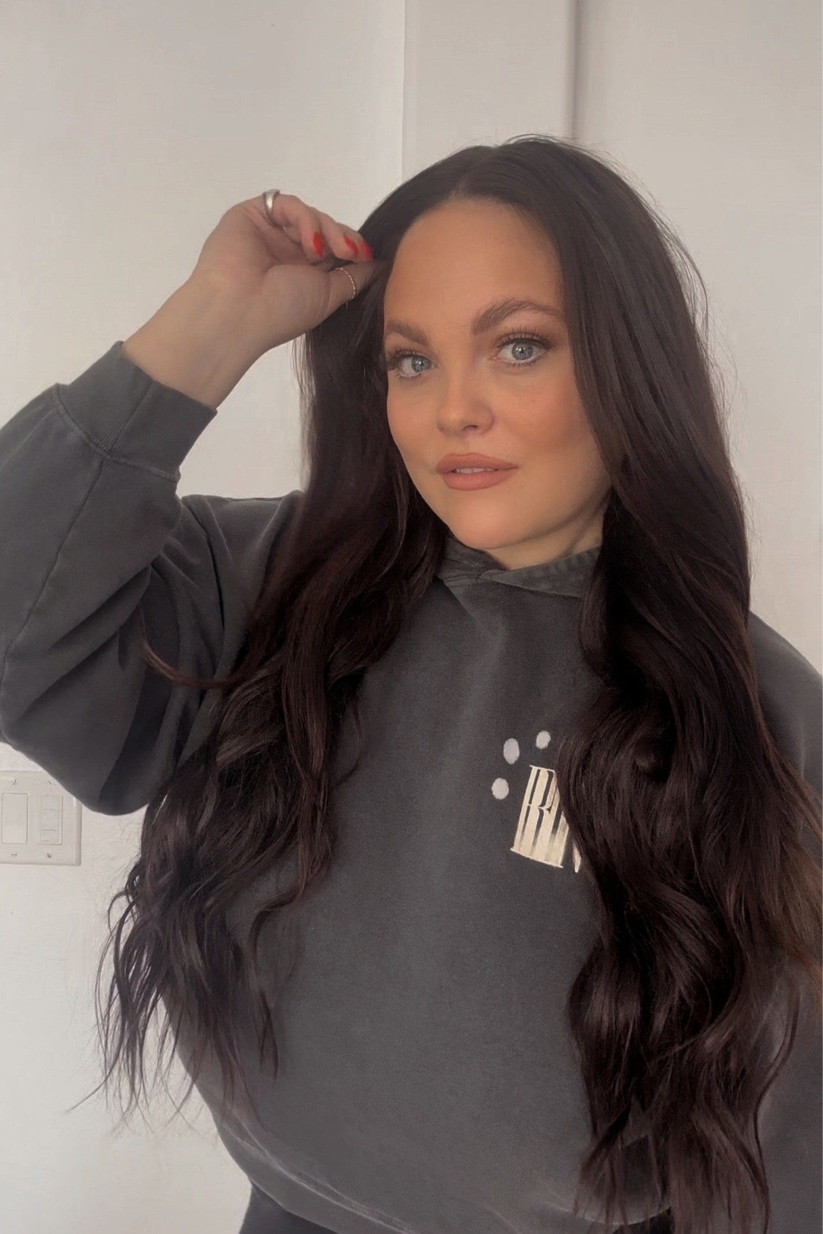 My favorite sweatshirt #aninebing #sweatshirts