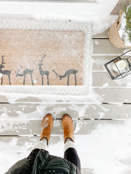Baby it’s cold outside. So, let’s make the entrance nice and cozy.

Reindeer doormat, spruce tips in baskets, front door wreath, layering rugs, front door styling, holiday home



#LTKHoliday #LTKhome #LTKSeasonal