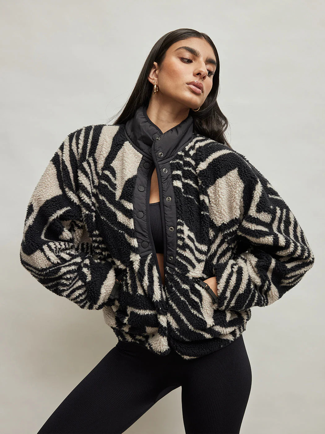 Rocky Ridge Jacket - Geo Line Combo | Carbon38