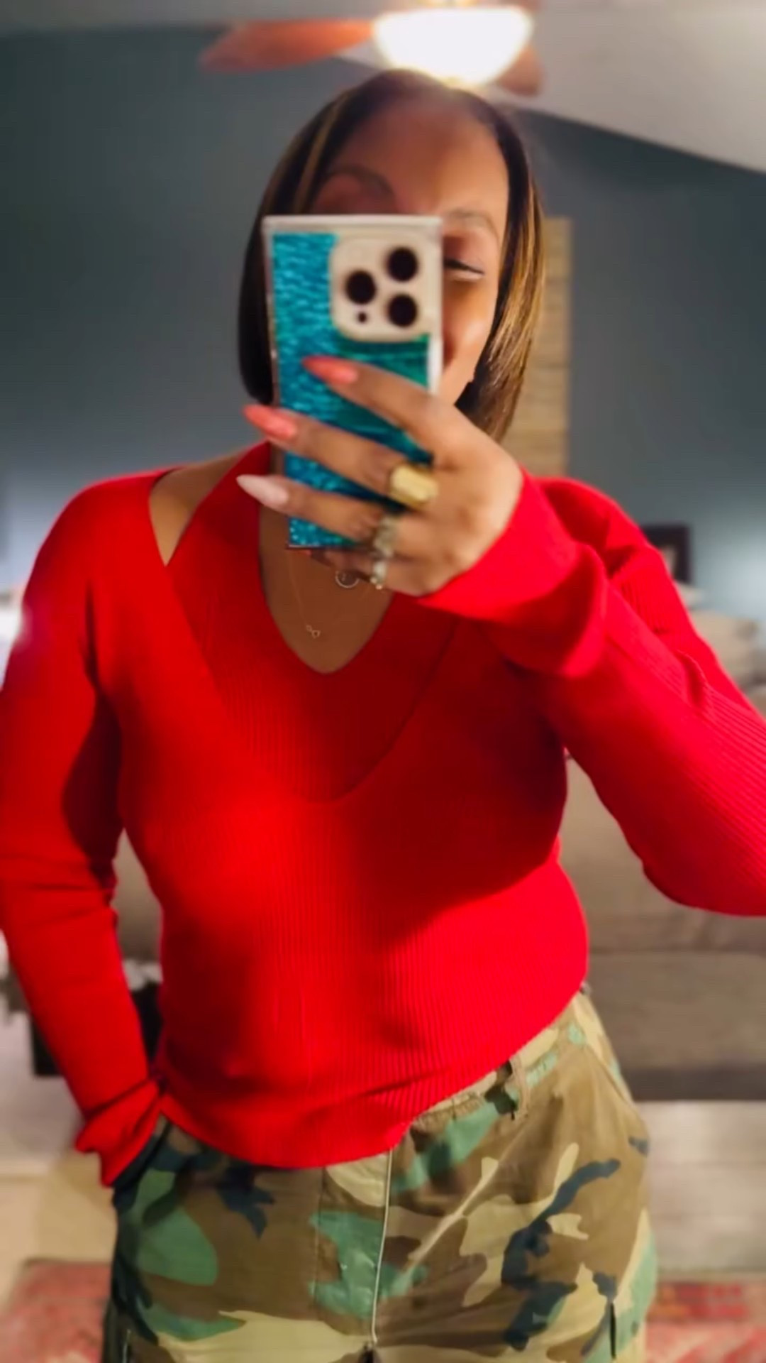 Hey boo! Late night try on sesh! Had to show y’all a couple of my @heartloom pieces! Wearing two pieces - a sweater and puffer and both are so good!

This is the same brand as the fur cardigan that many of y’all loved!

Wearing Large in the Twyla sweater and XL in the Remi jacket! What y’all think? I love! 

Also. Last day to order items GROUND shipping, for it to arrive by Xmas  is 12/20! 🥰
•
•
Style over forty, try-on sesh, puffer style, Heartloom style