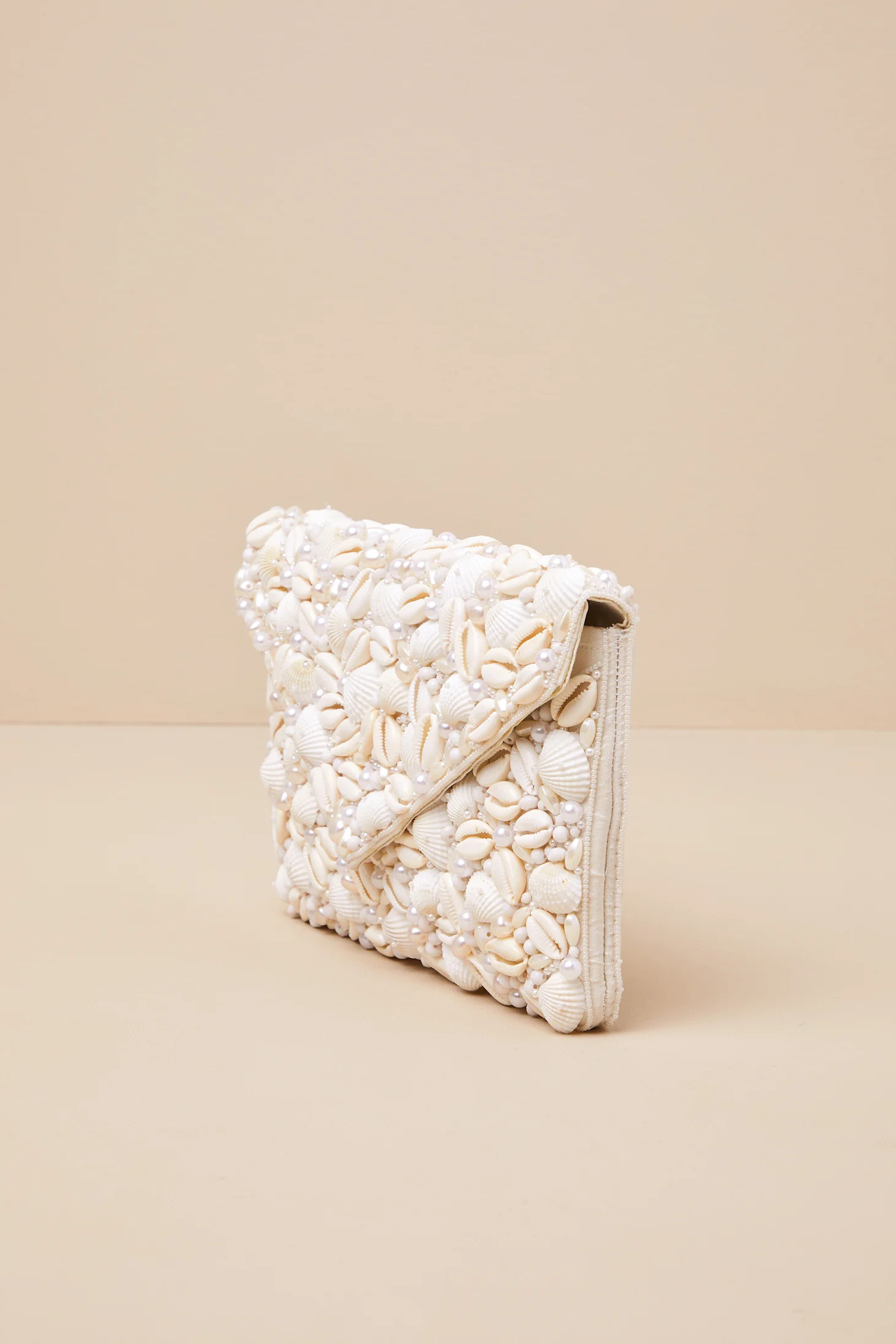 Saffira Ivory Beaded Shell Clutch | Lulus