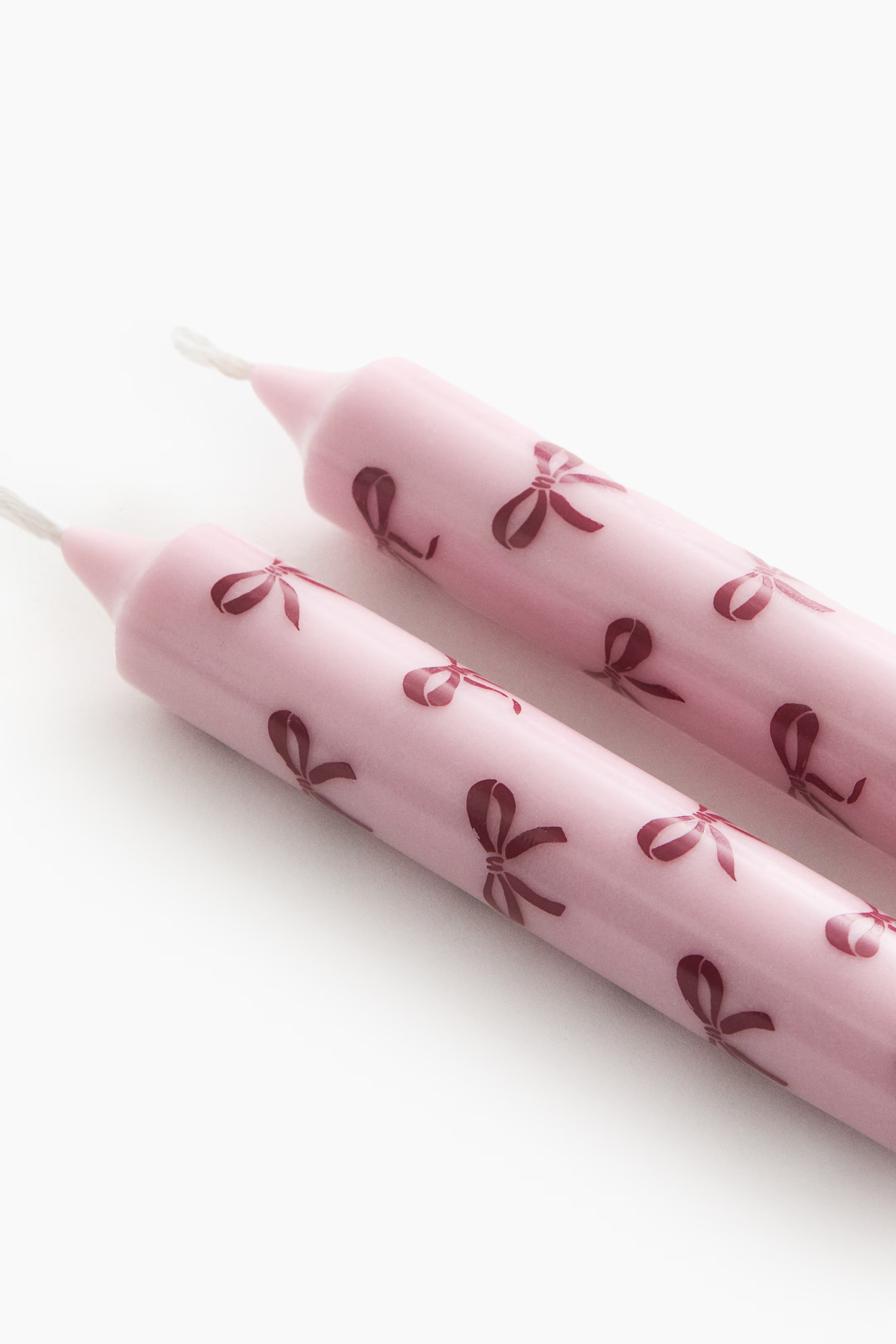 Pink/bows 2-pack Patterned Candles | H&M (US + CA)