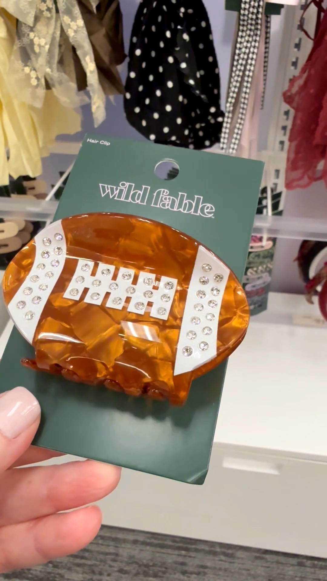 What a cute hairclip for football season! 🏈🍂

#footballhairclip #footballclawclip #cutefootballaccessories #hairaccessories #target #clipsforlonghair #gamedayclips #footballgameoutfit

#LTKActive #LTKSeasonal #LTKU