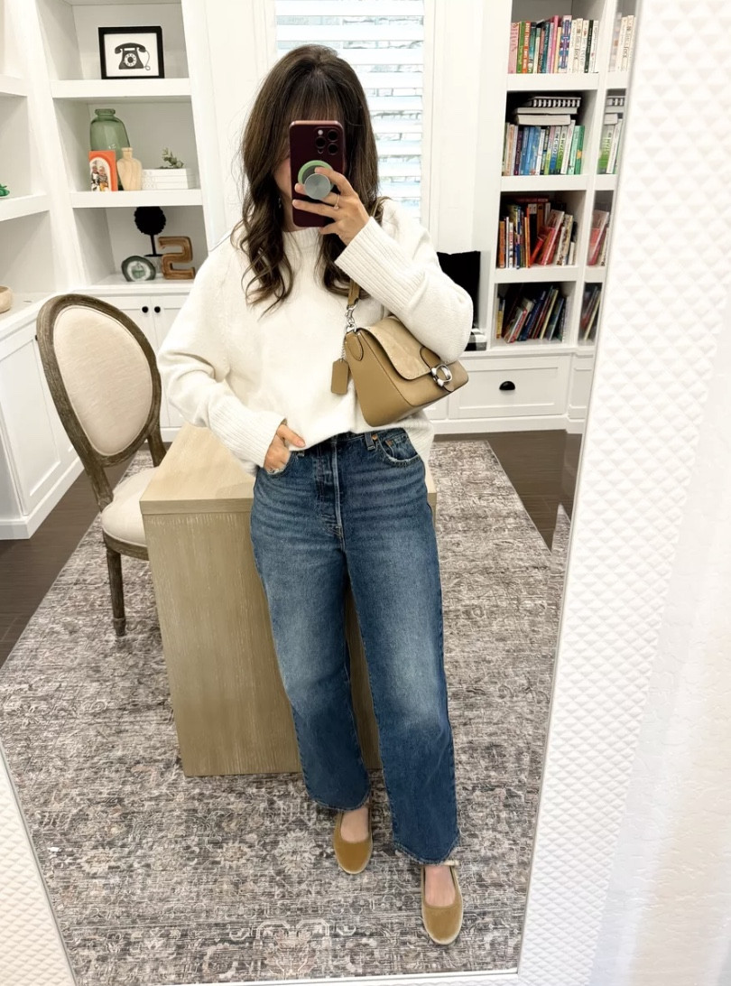 Another one of my top favorite looks for the season!! 

Fall fashion, Winter fashion, Trendy fashion, Trendy shoes, Outfit inspo, Trendy mom style, Mom jeans, Sweater

#LTKHoliday #LTKStyleTip #LTKSeasonal