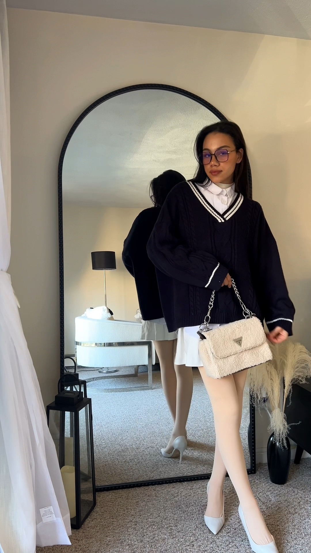 Holiday season outfits details 🙈🥀

#LTKVideo #LTKHoliday #LTKstyletip