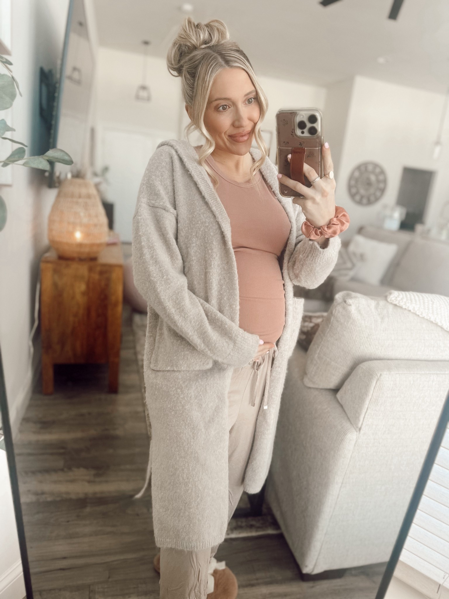 maternity lounge wear, stay at home mom uniform, stay at home mom outfits, running errands ootd, snow day, comfy maternity style 



#LTKgrwm #LTKdayinmylife #LTKmomlife