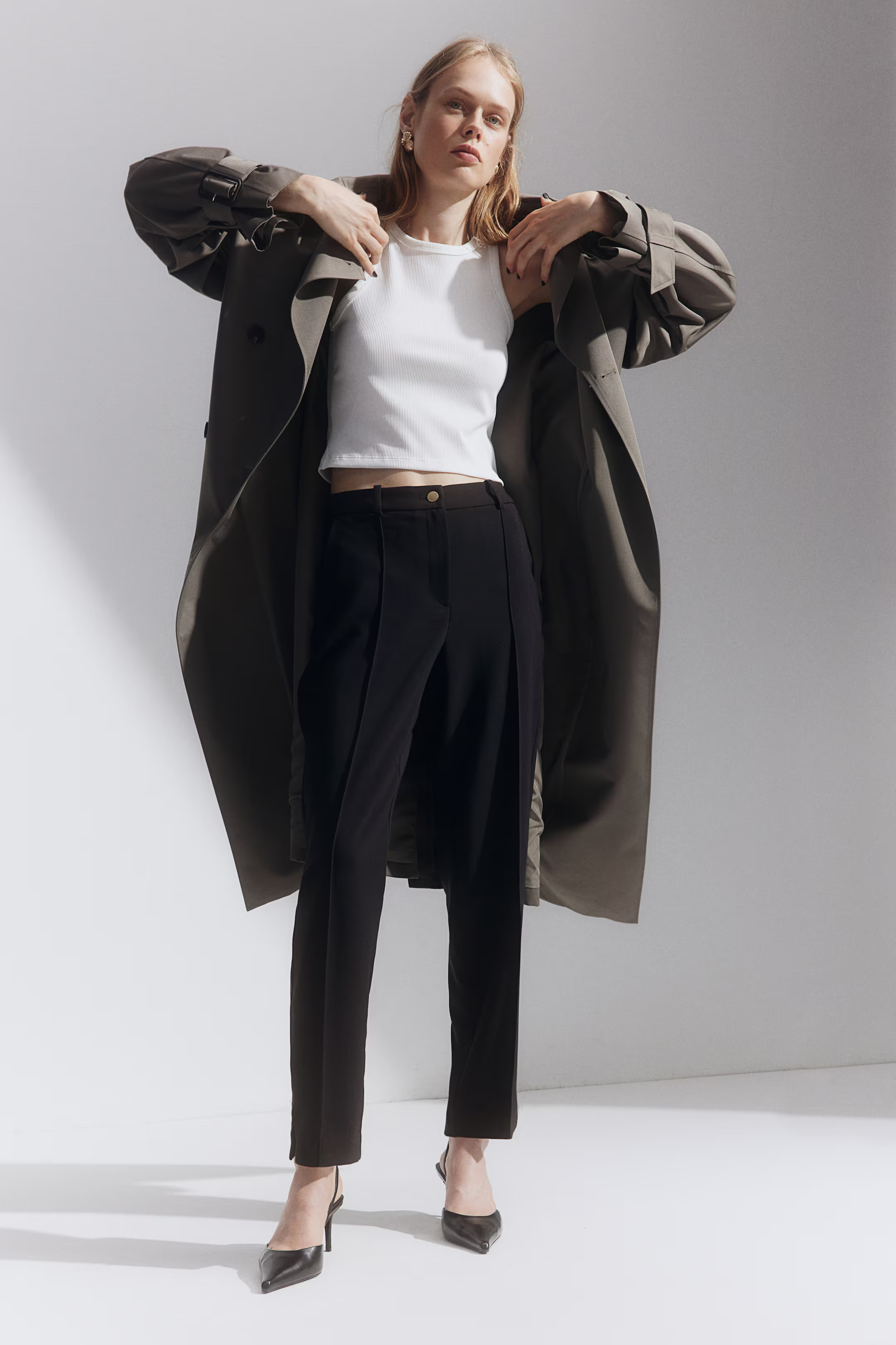 Tapered tailored trousers | H&M (UK, MY, IN, SG, PH, TW, HK)